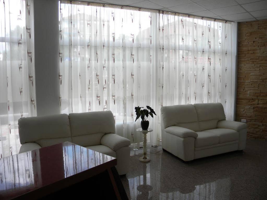 Hotel Vila Veneto Timisoara Luaran gambar