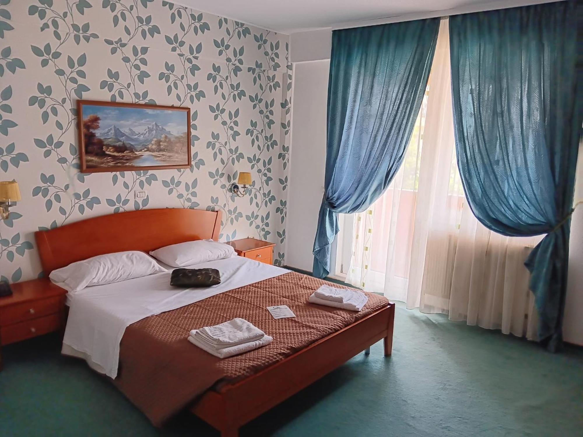 Hotel Vila Veneto Timisoara Luaran gambar