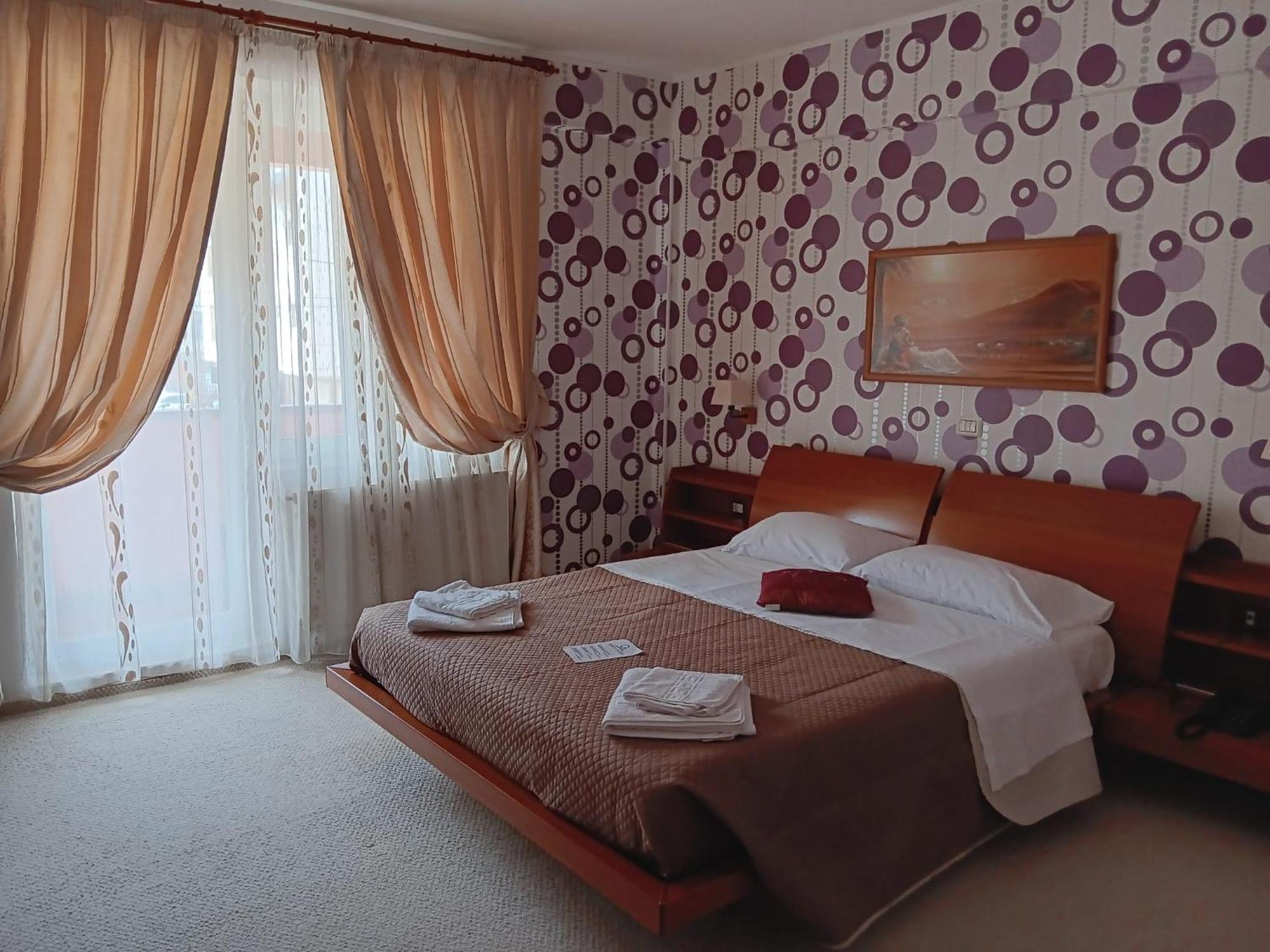 Hotel Vila Veneto Timisoara Luaran gambar