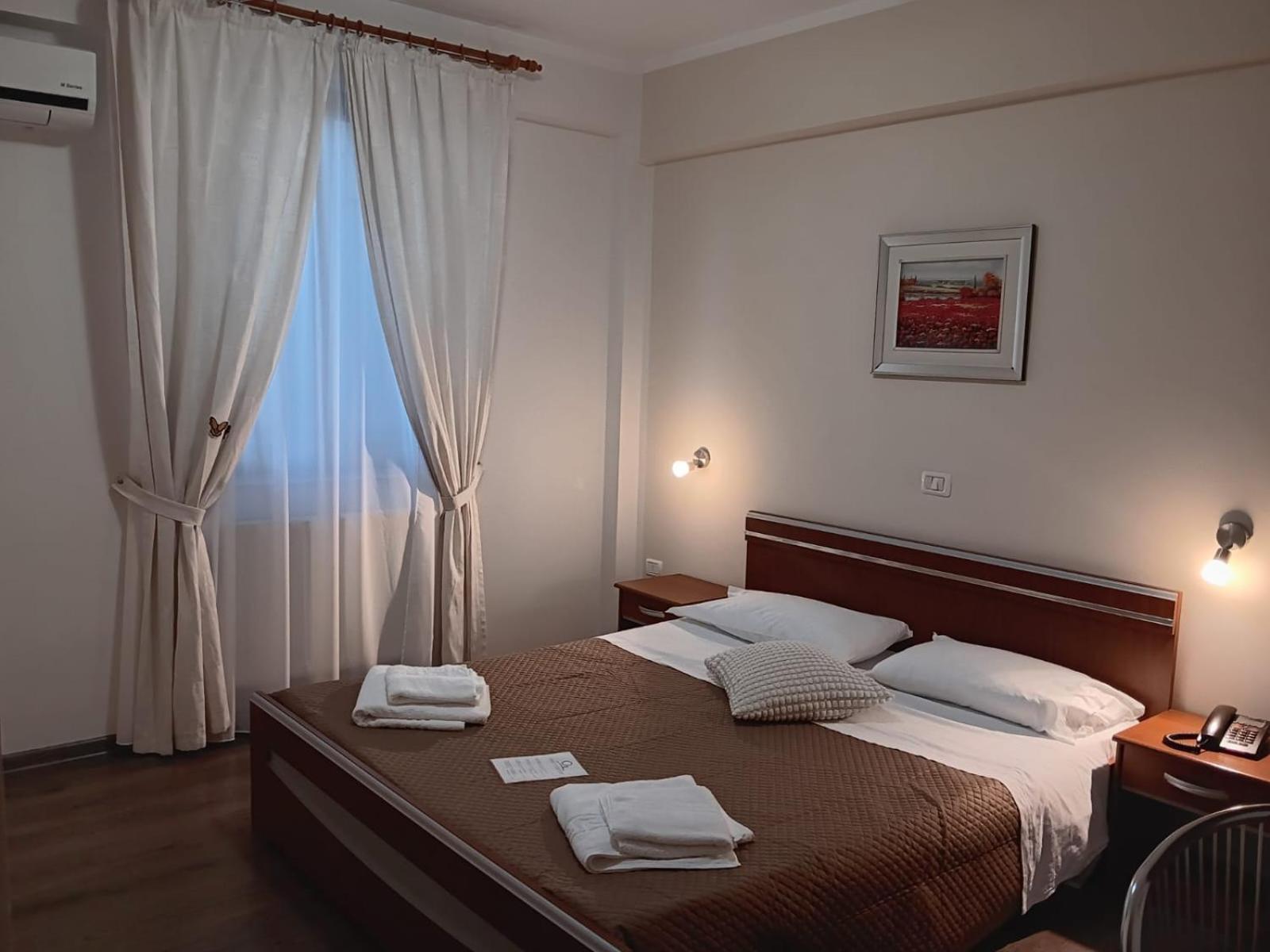 Hotel Vila Veneto Timisoara Luaran gambar